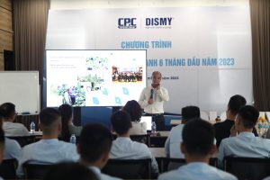 Talk show “Xây dựng doanh nghiệp trên nền tảng 3 gốc,
